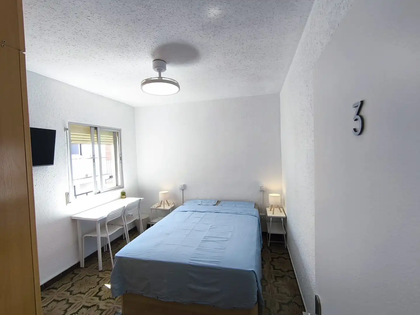 Habitación de Piso para compartir en Madrid con Calefacción, Terraza y Amueblado