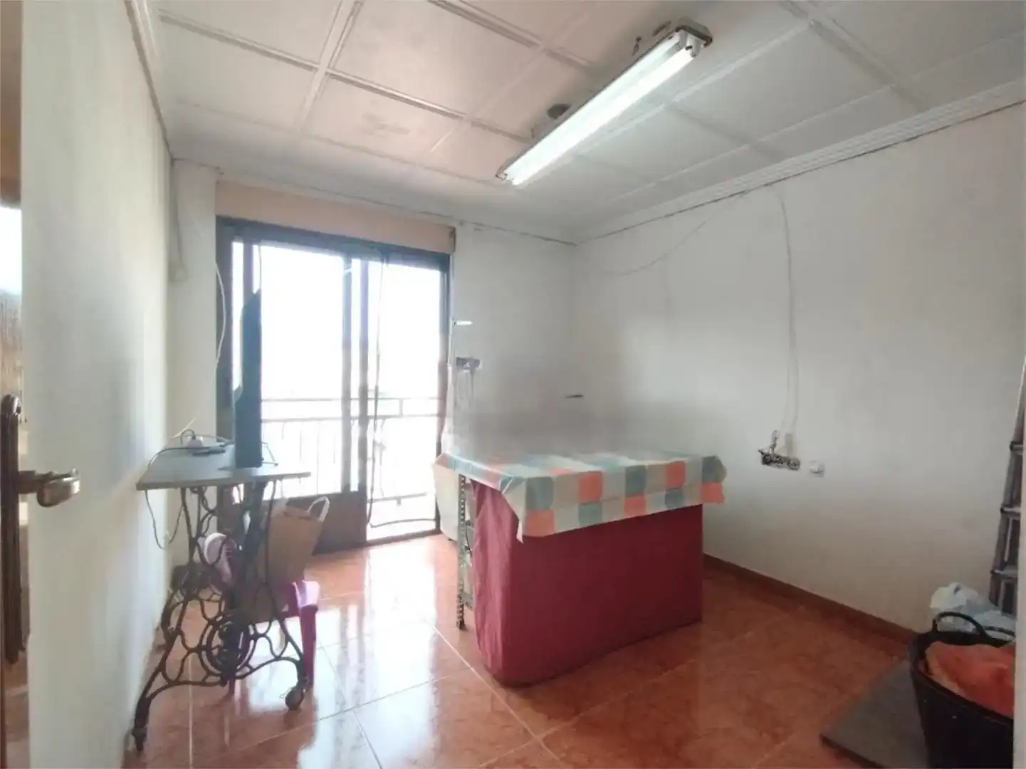 Kitchen of Flat for share in Elda  with Air Conditioner, Furnished and Balcony