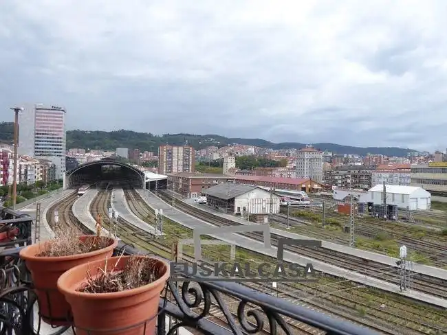 Exterior view of Flat for sale in Bilbao   with Heating and Balcony