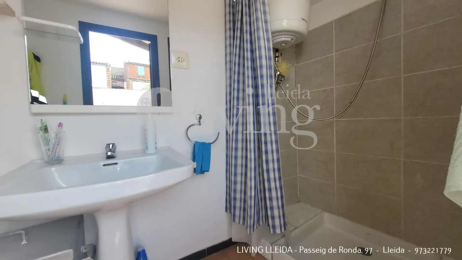 Bany de Casa o xalet en venda en La Granadella amb Calefacció, Jardí privat i Traster
