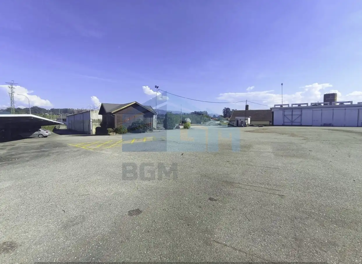 Industrial buildings for rent in Salvaterra de Miño