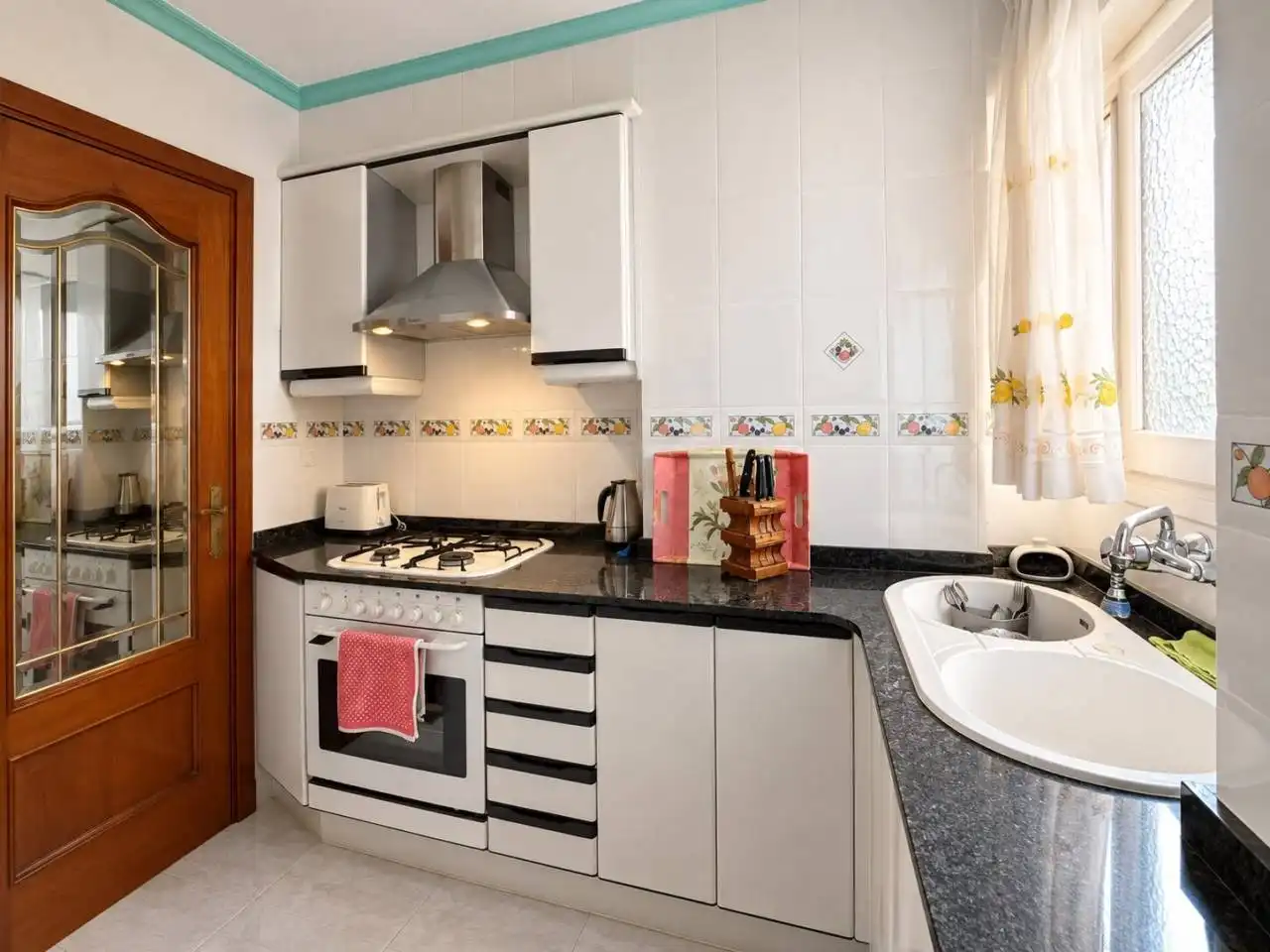 Piso con terraza en venta en Calle Columbretes, imagen 6