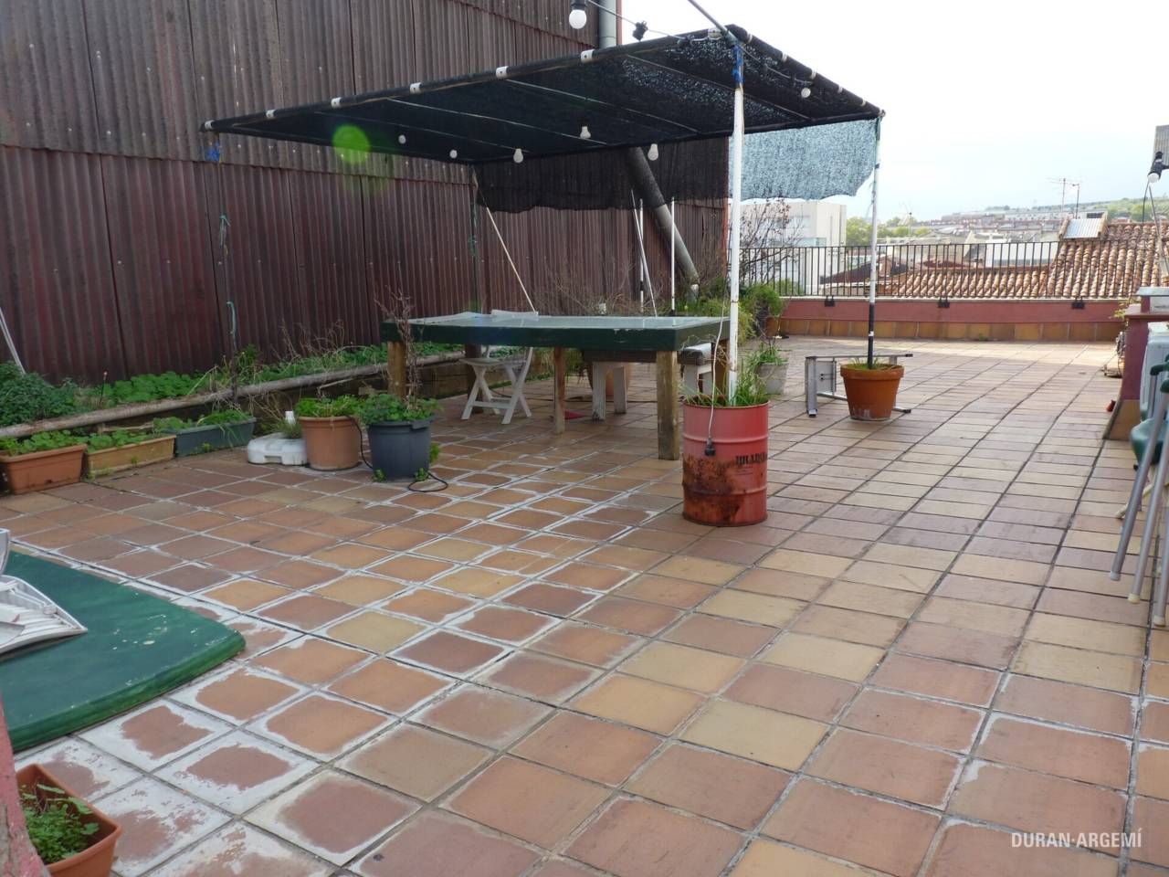 Terrassa de Casa adosada en venda en Terrassa amb Calefacció, Jardí privat i Parquet