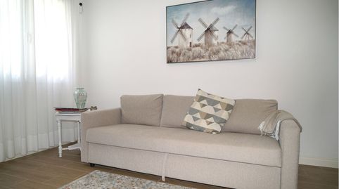 Foto 2 de Casa adosada en venta en La Zenia, Orihuela