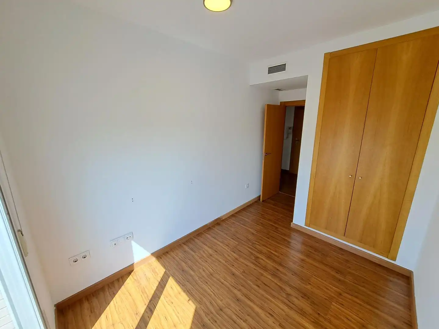 Habitación de Piso en venta en Alzira con Aire acondicionado, Parquet y Terraza