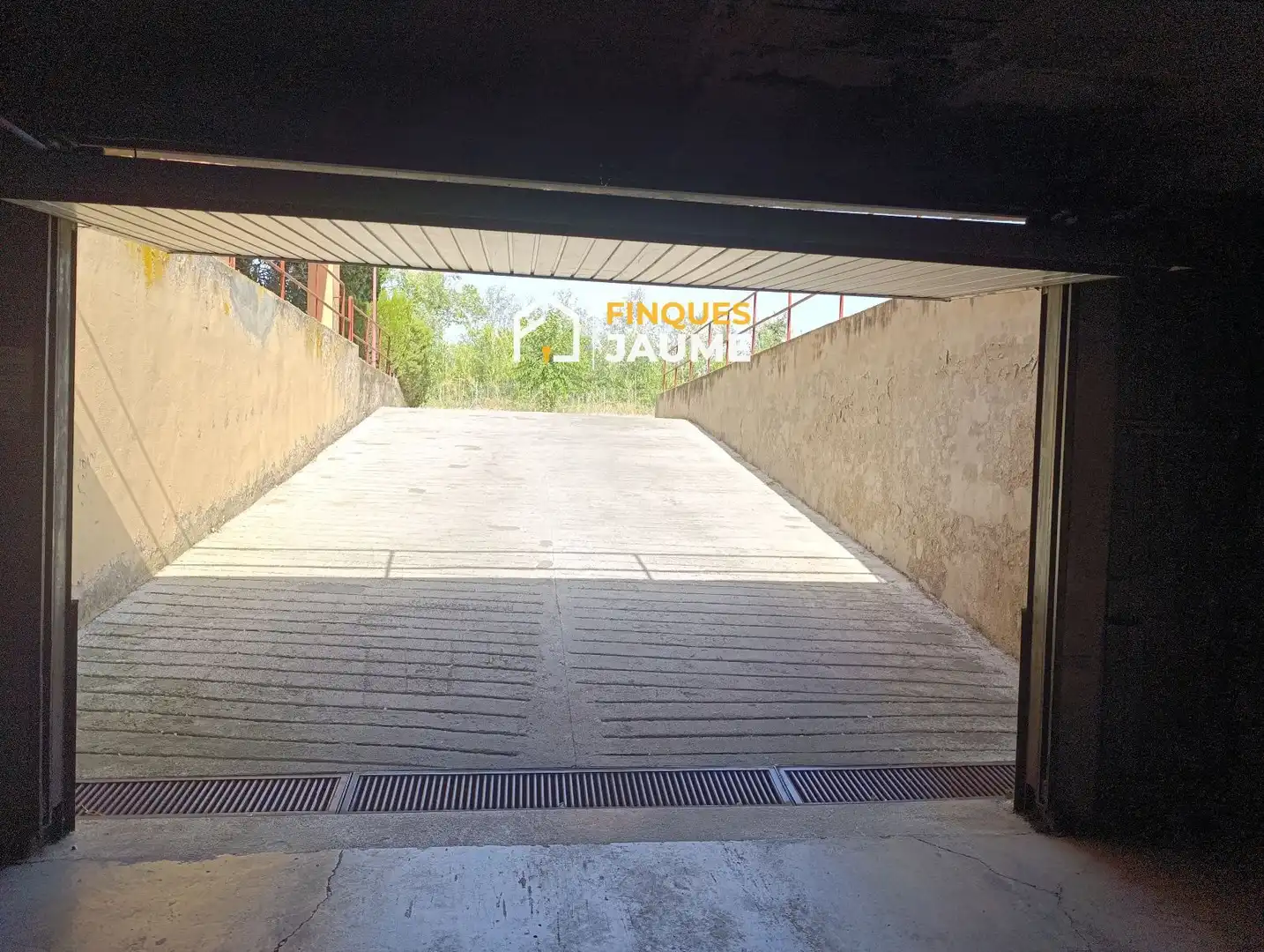 Parking de Piso en venta en Lleida con Aire acondicionado, Calefacción y Terraza