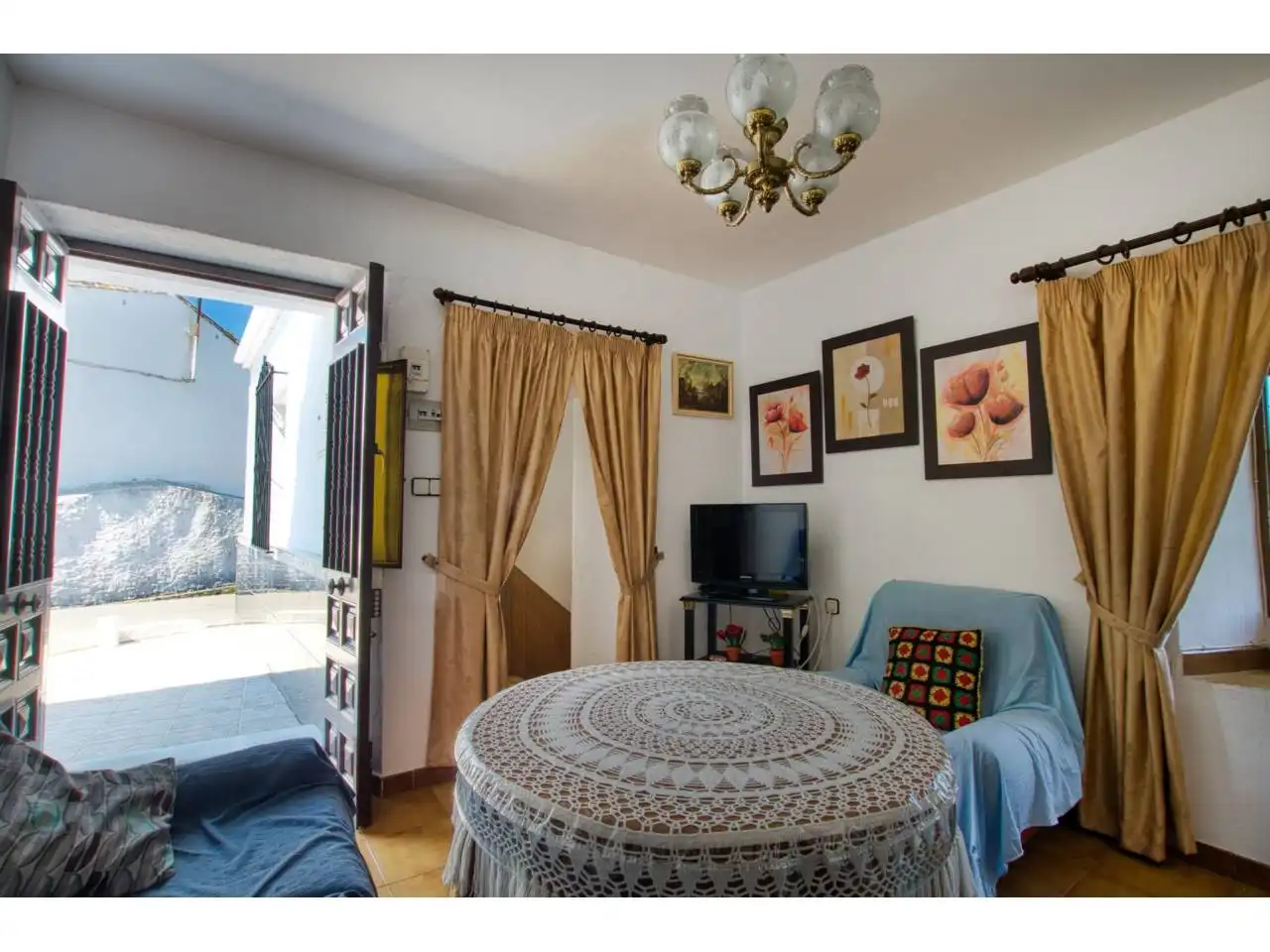 Sala de estar de Casa adosada en venta en Canillas de Aceituno con Terraza