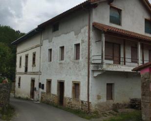 Vista exterior de Casa adosada en venda en Ampuero