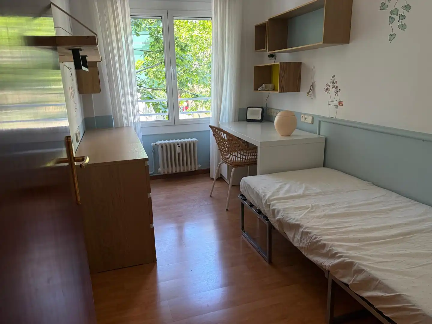 Habitación de Piso de alquiler en Barcelona con Aire acondicionado, Calefacción y Jardín privado