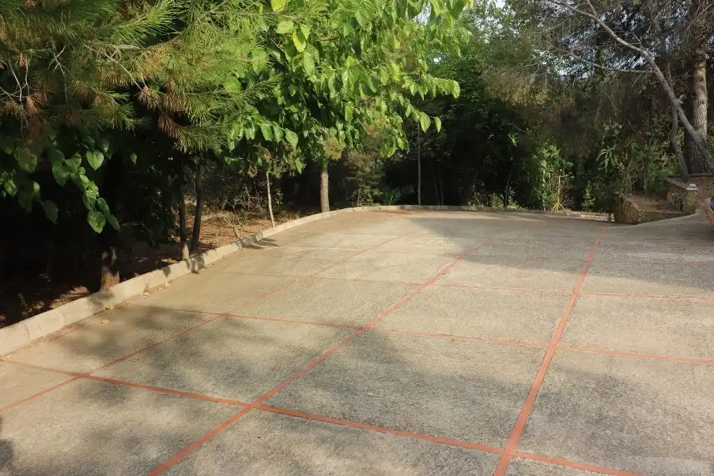 Casa rústica amb piscina en venda a Avinguda Bolot, imagen 24