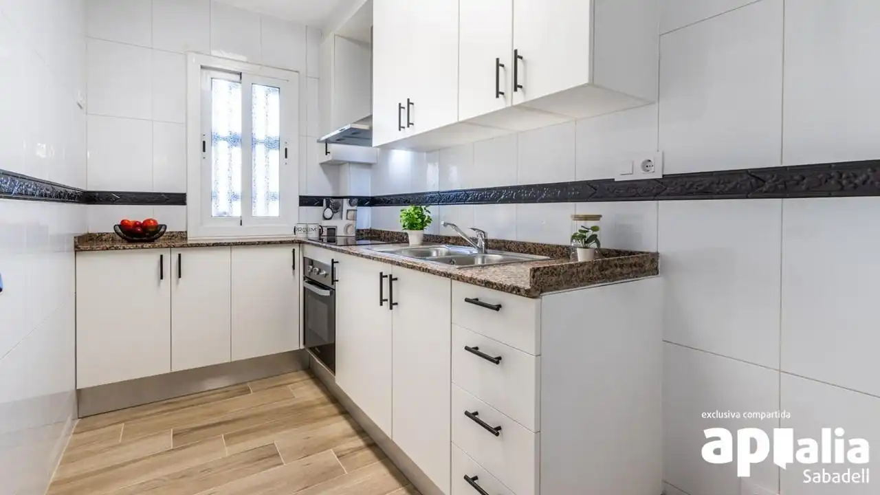 Cocina de Piso en venta en Sabadell con Aire acondicionado, Calefacción y Parquet