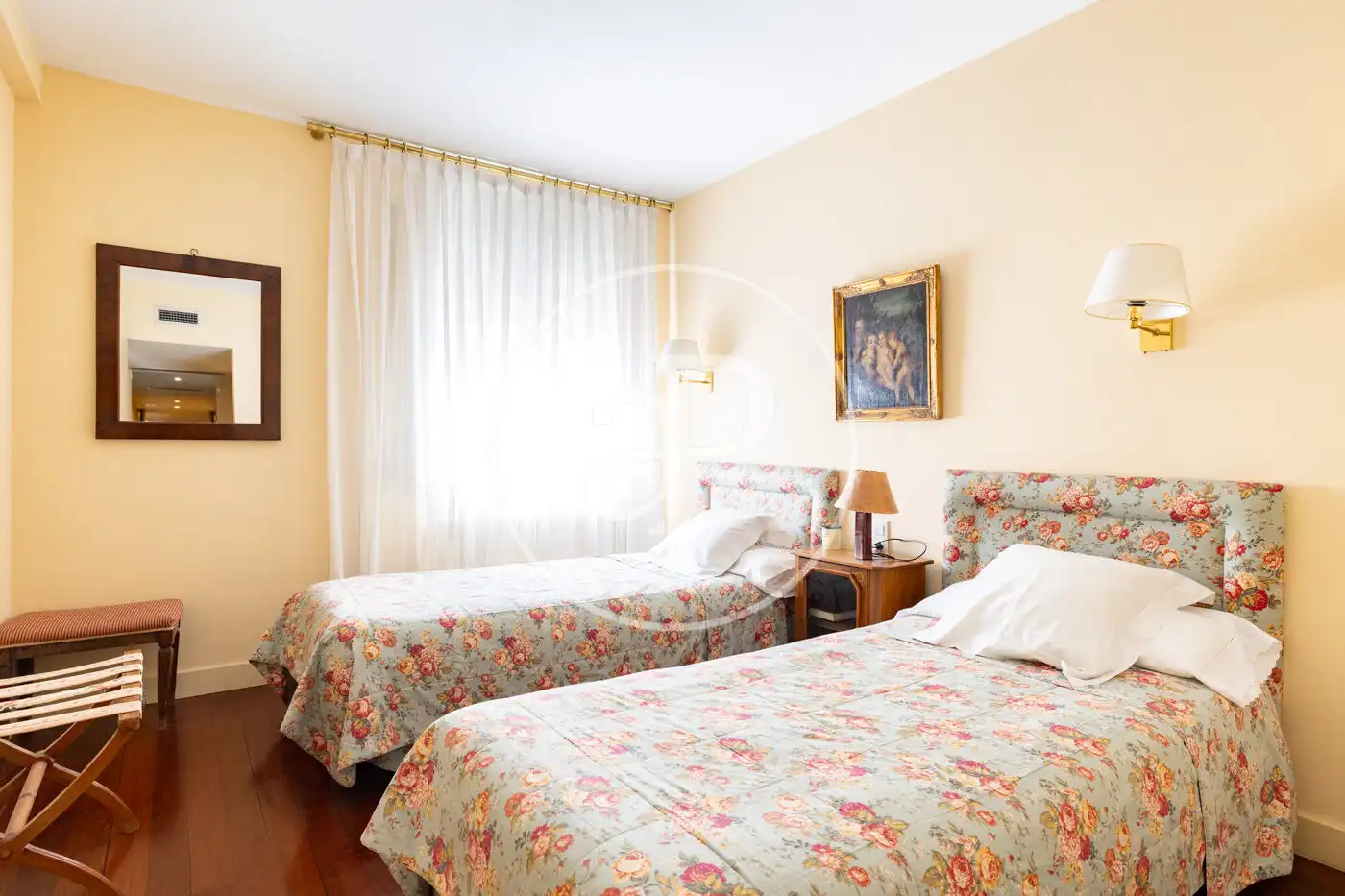 Habitación de Piso en venta en Barcelona con Aire acondicionado y Calefacción