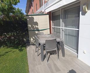 Terrassa de Casa adosada en venda en Olot amb Calefacció, Jardí privat i Terrassa