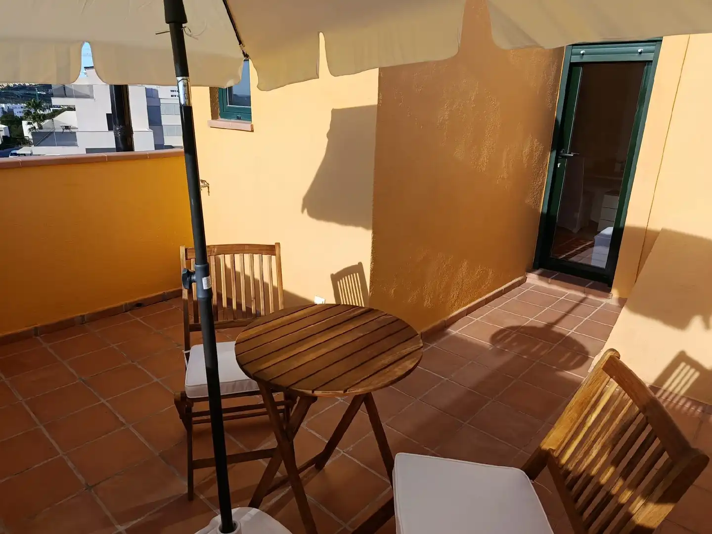 Casa adosada en venda a Golf Bahía