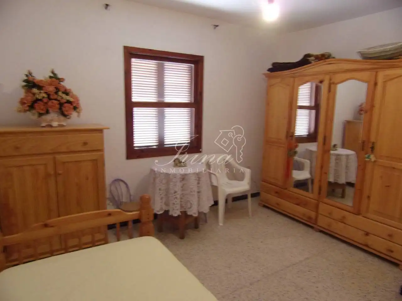 Dormitori de Casa o xalet en venda en Los Llanos de Aridane amb Jardí privat