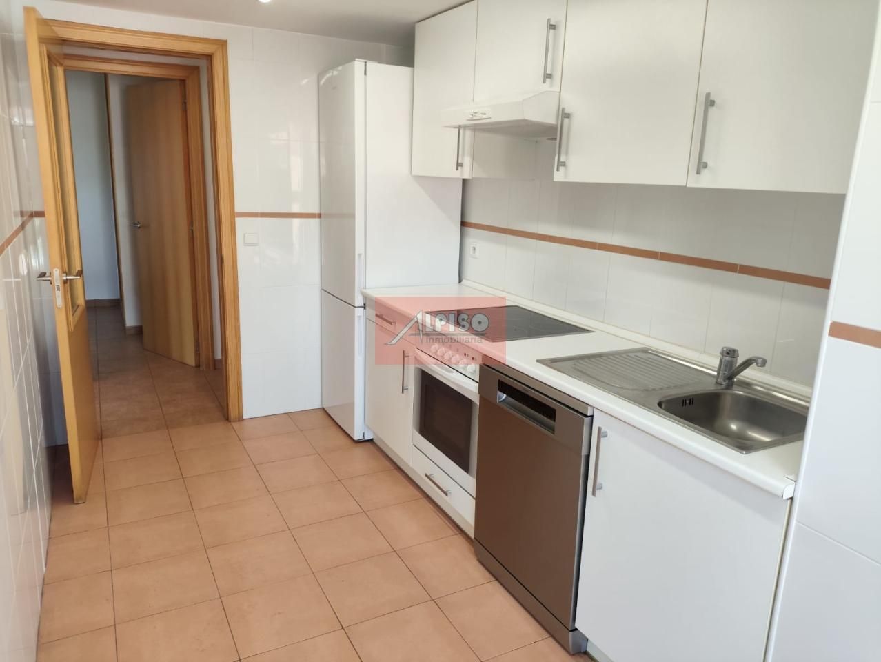 Kitchen of Flat to rent in Ourense Capital   with Heating