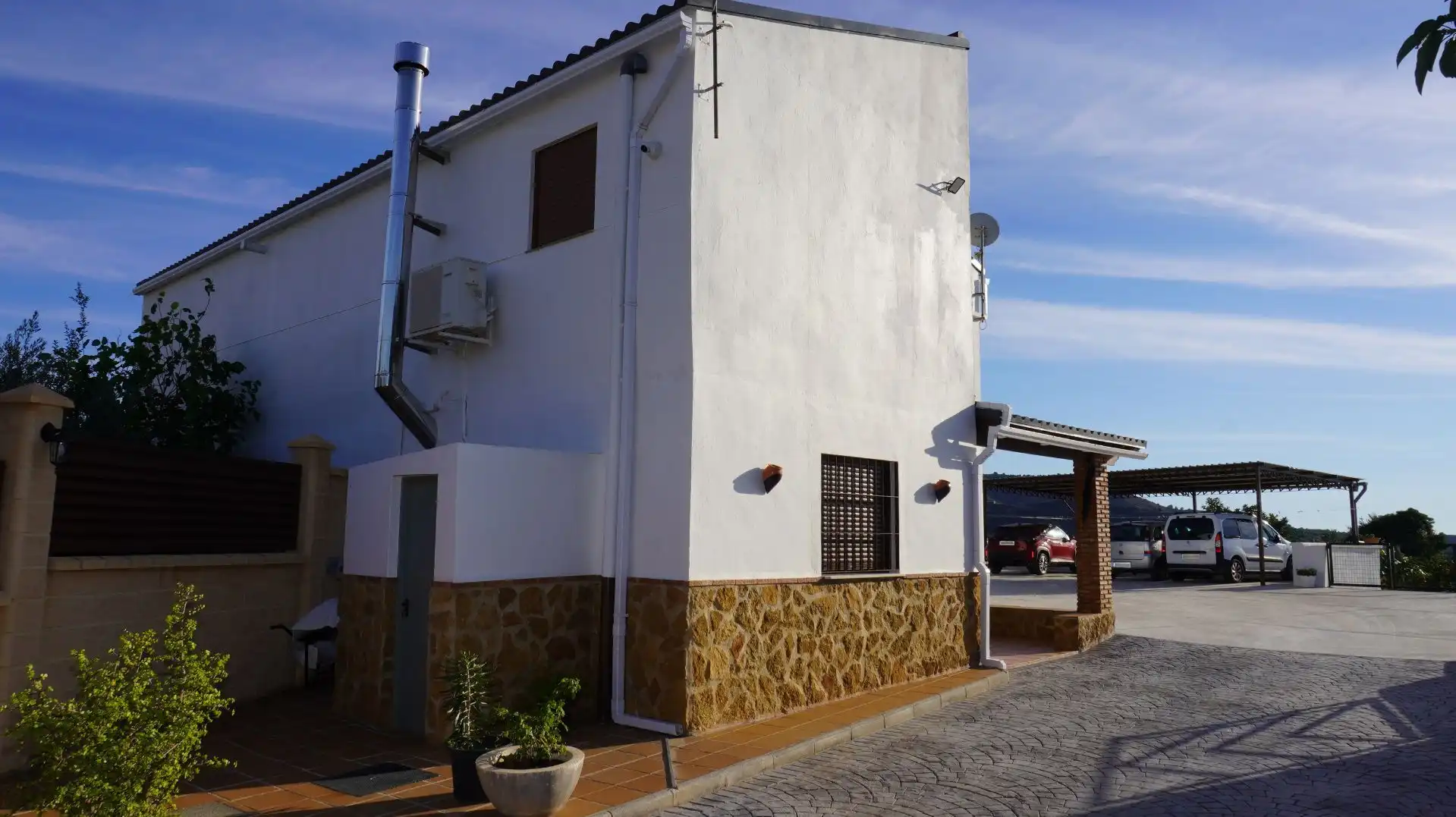 Vista exterior de Finca rústica en venda en Motril amb Aire condicionat, Terrassa i Traster
