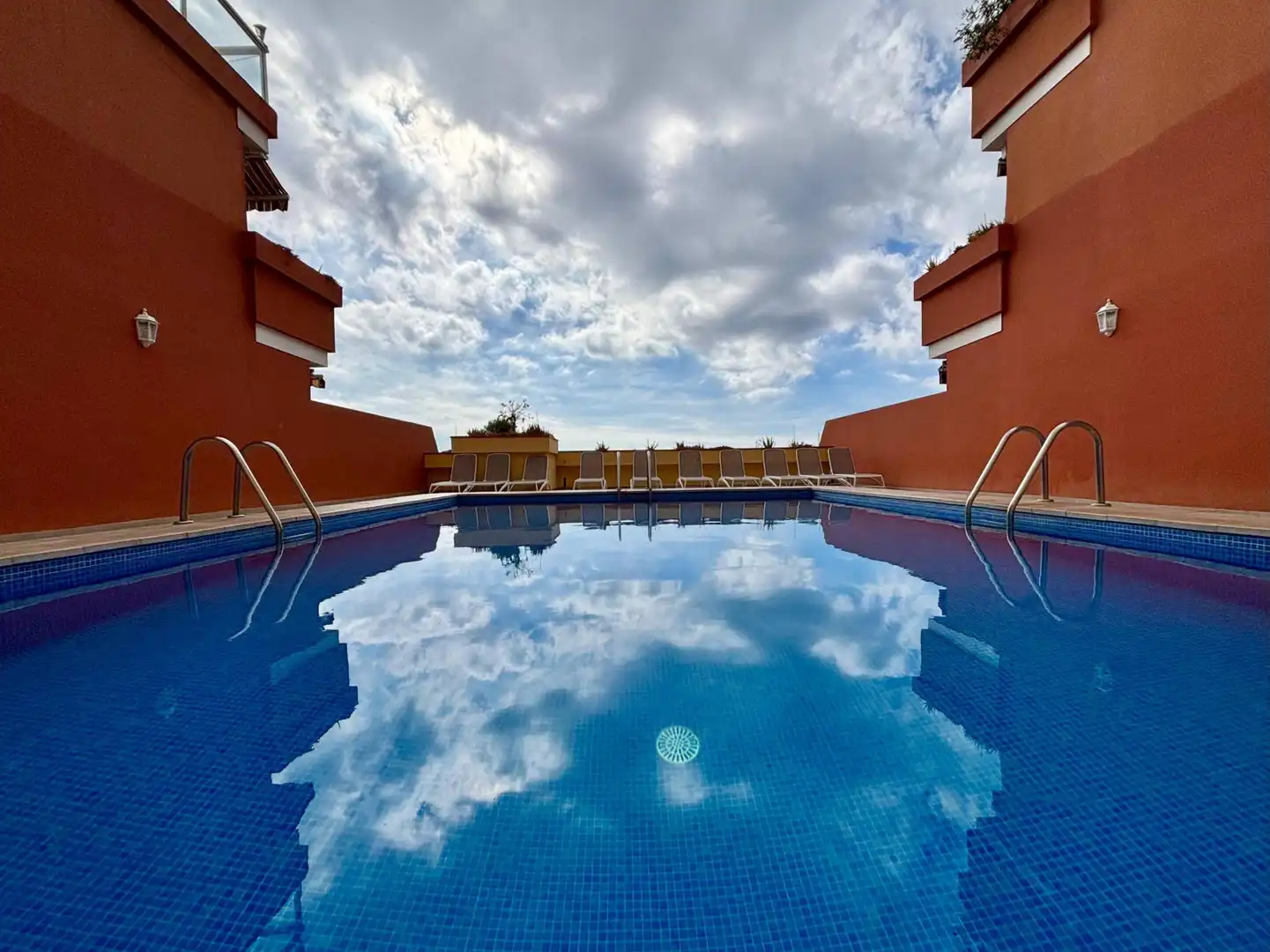 Piscina de Apartament de lloguer en Santiago del Teide amb Terrassa, Moblat i Balcó
