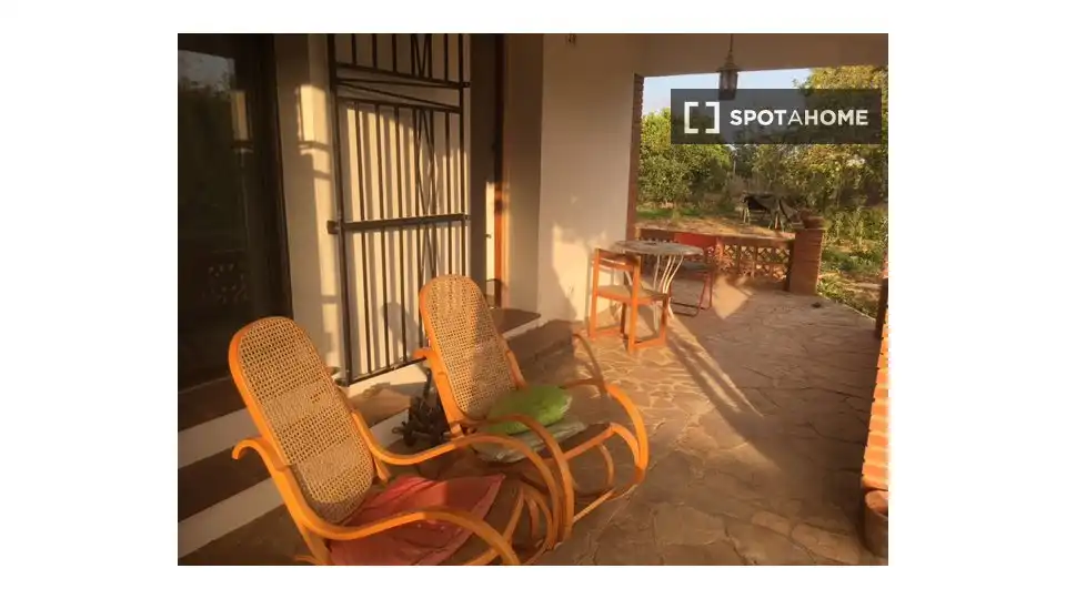 Terrace of Flat for share in Vilanova i la Geltrú  with Air Conditioner, Heating and Terrace