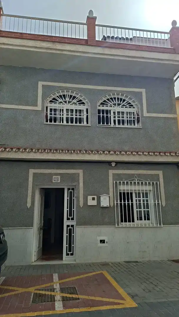 Vista exterior de Casa o chalet en venta en Vélez-Málaga