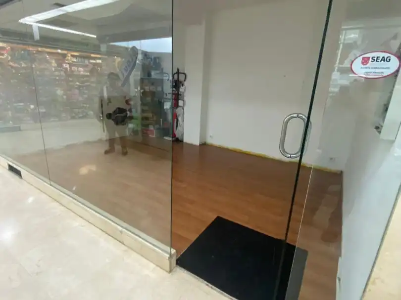 Local de alquiler en Rubí con Aire acondicionado y Parquet
