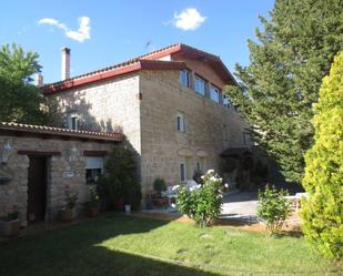 Exterior view of House or chalet for sale in Celada del Camino  with Heating and Private garden