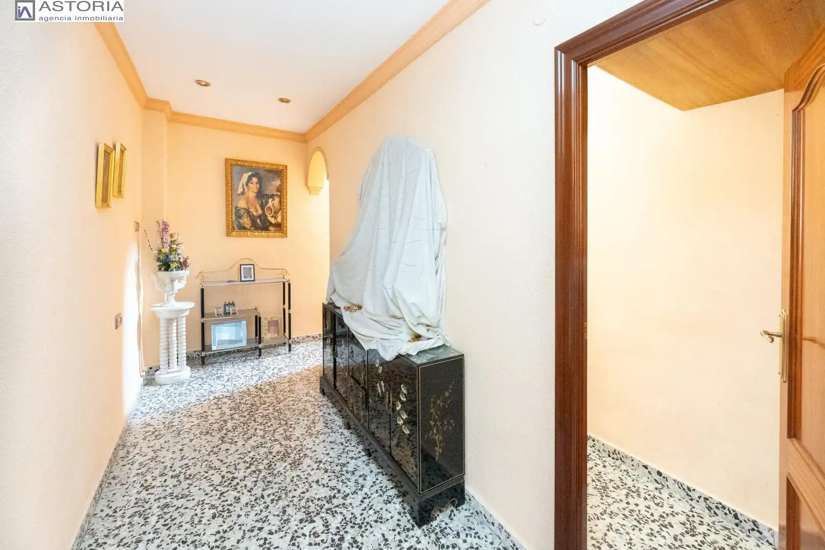 Inmuebles singulares con ascensor en venta en Avenida de Cádiz, imagen 12