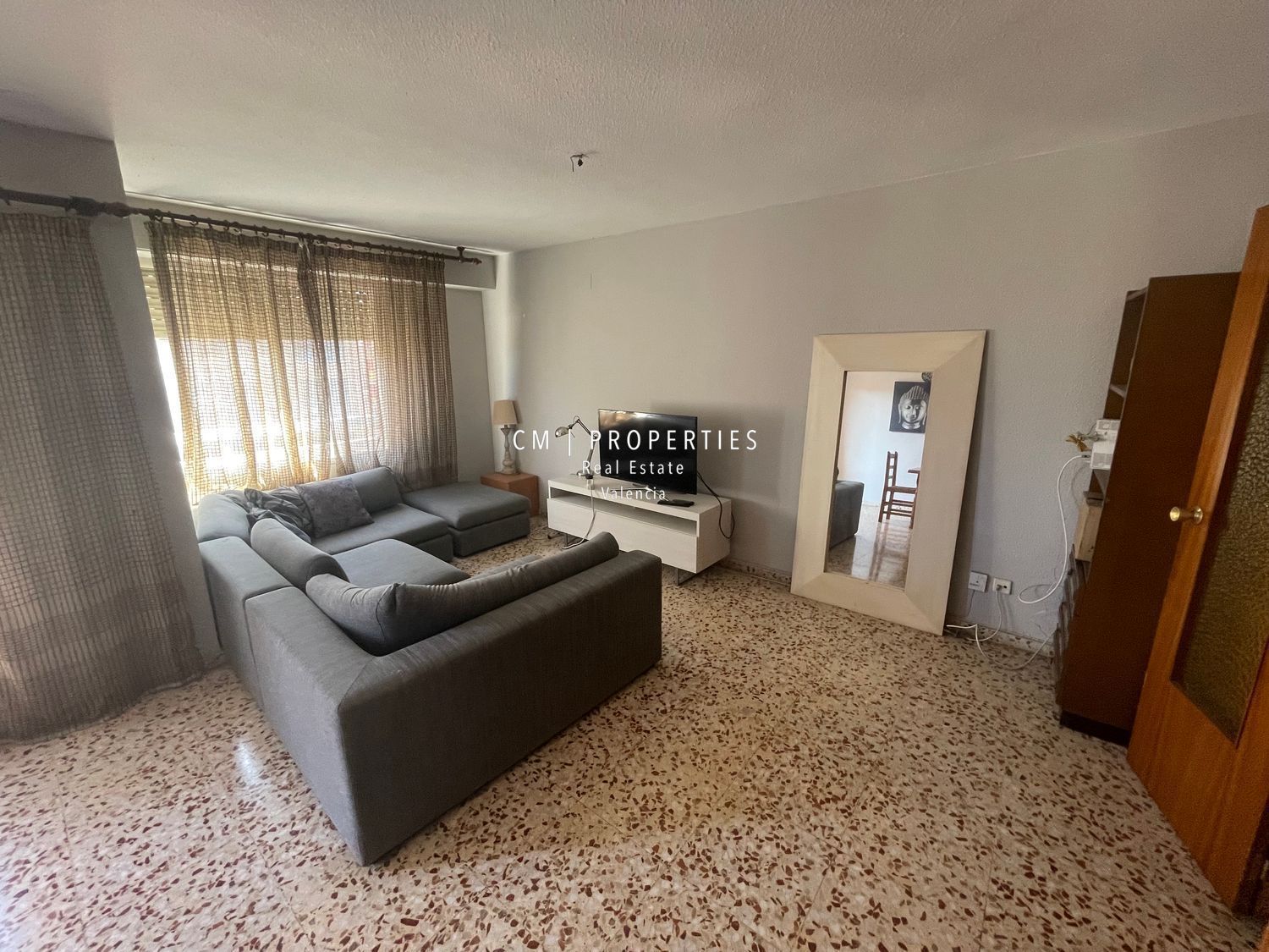 Living room of Flat to rent in  Valencia Capital  with Heating, Furnished and Balcony