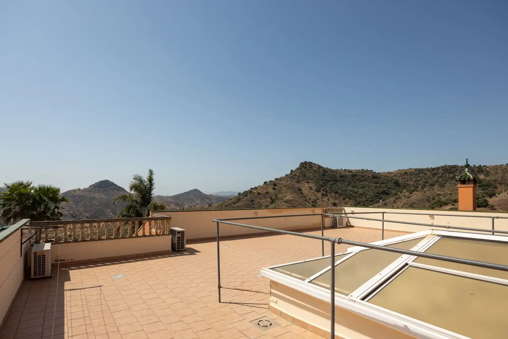 Finca rústica en venta en Almogía
