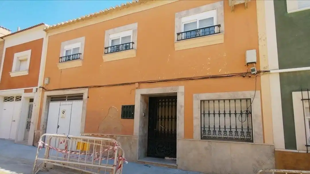 Vista exterior de Pis en venda en Valdepeñas