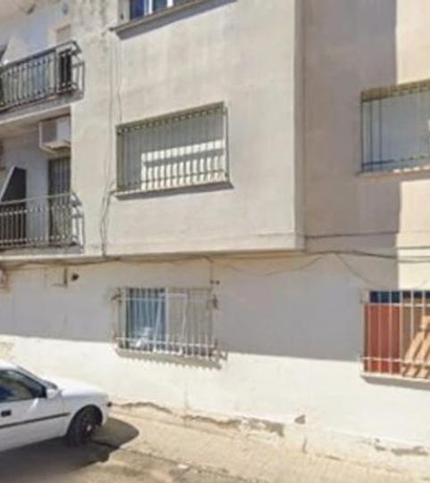 Foto 2 de Piso en venta en Mértola, La Estación, Badajoz Capital