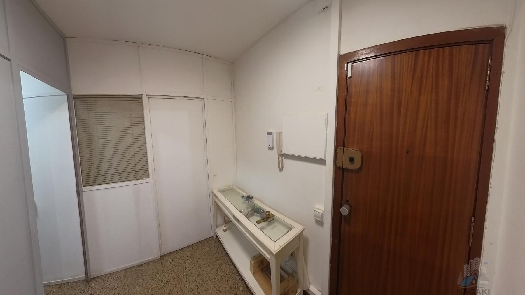 Flat for sale in  Barcelona Capital  with Balcony