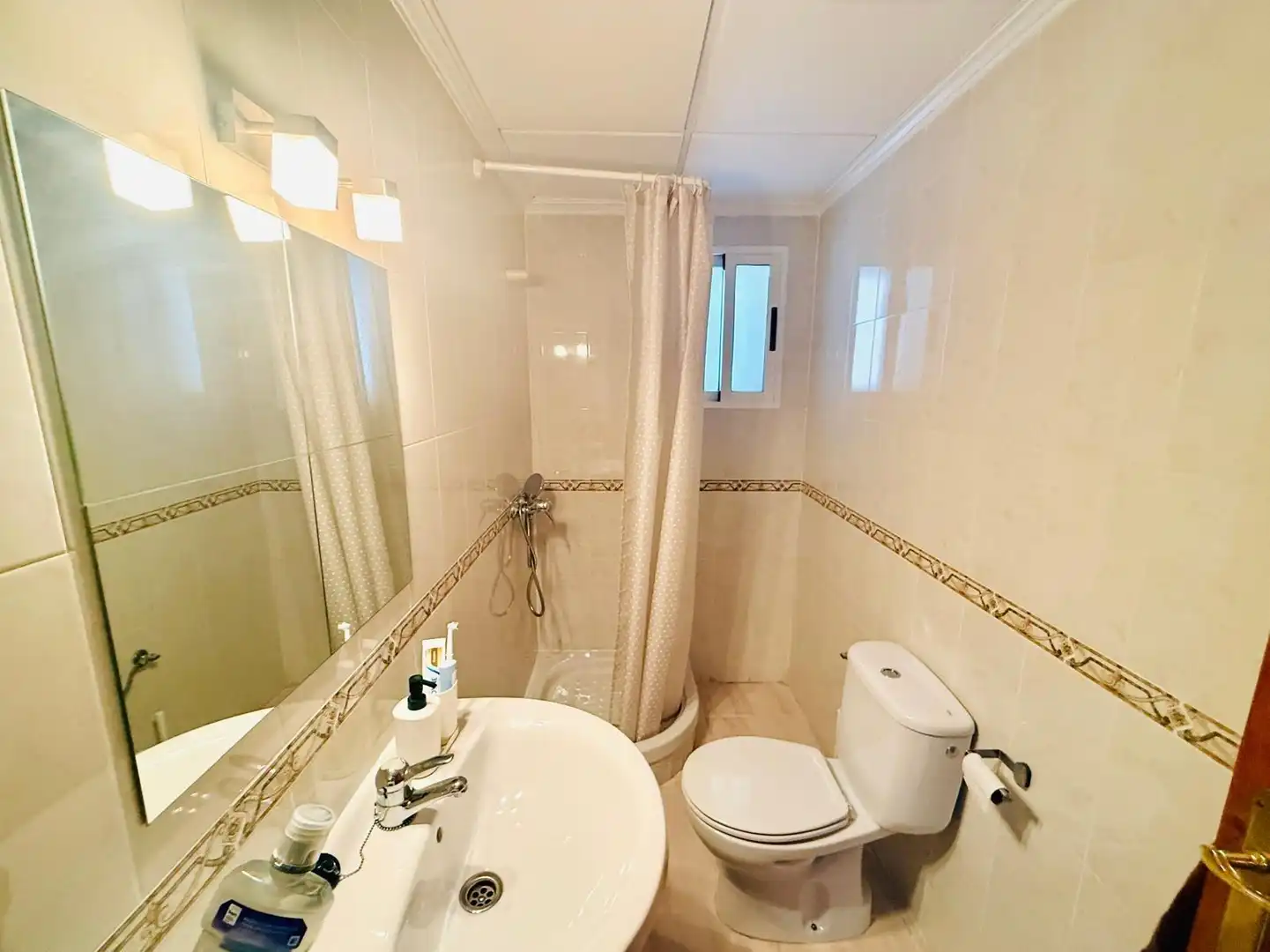 Bathroom of Flat for sale in Águilas  with Private garden, Terrace and Furnished
