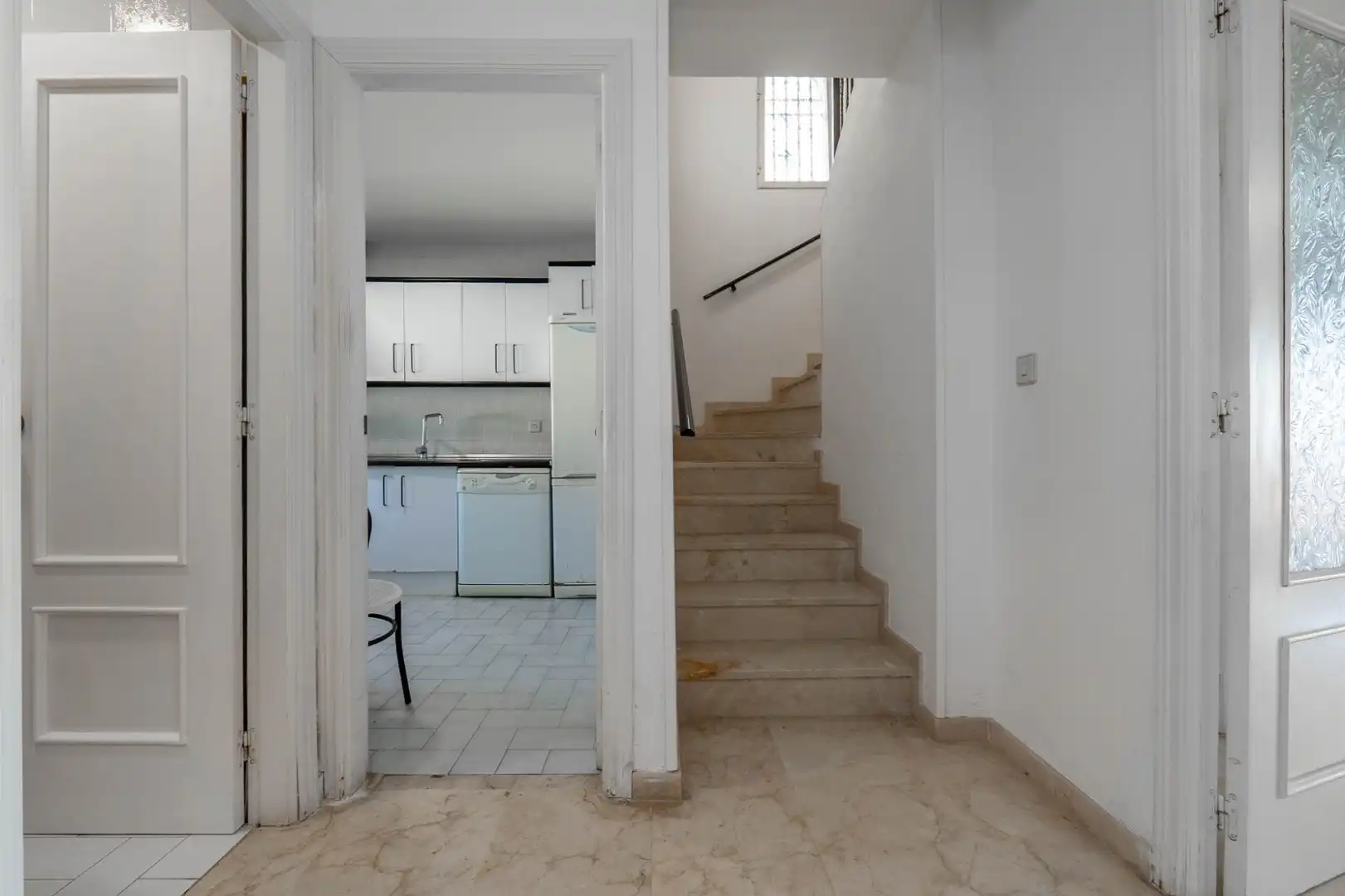 Haus oder Chalet zum Verkauf in Almuñécar mit Privatgarten, Terrasse und Balkon
