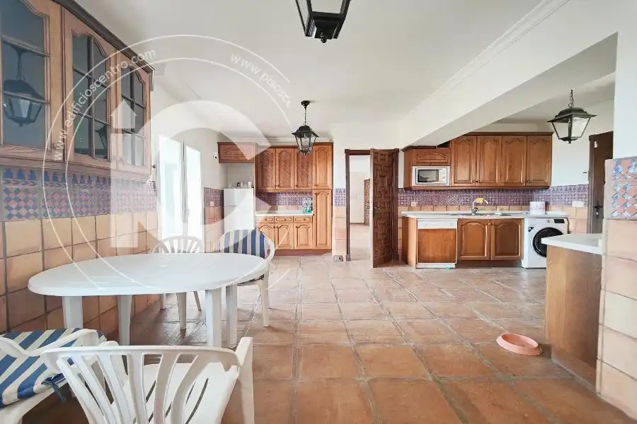 Chalet con piscina en venta en marina del este, imagen 21