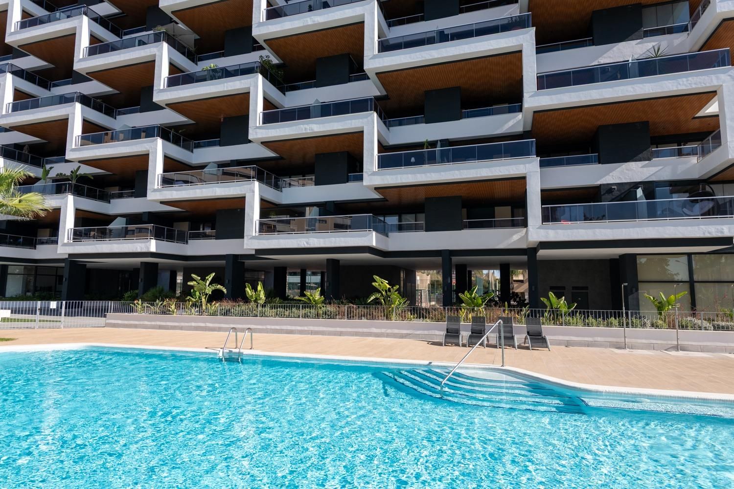 Piscina de Pis en venda en Alicante / Alacant amb Aire condicionat i Piscina comunitària