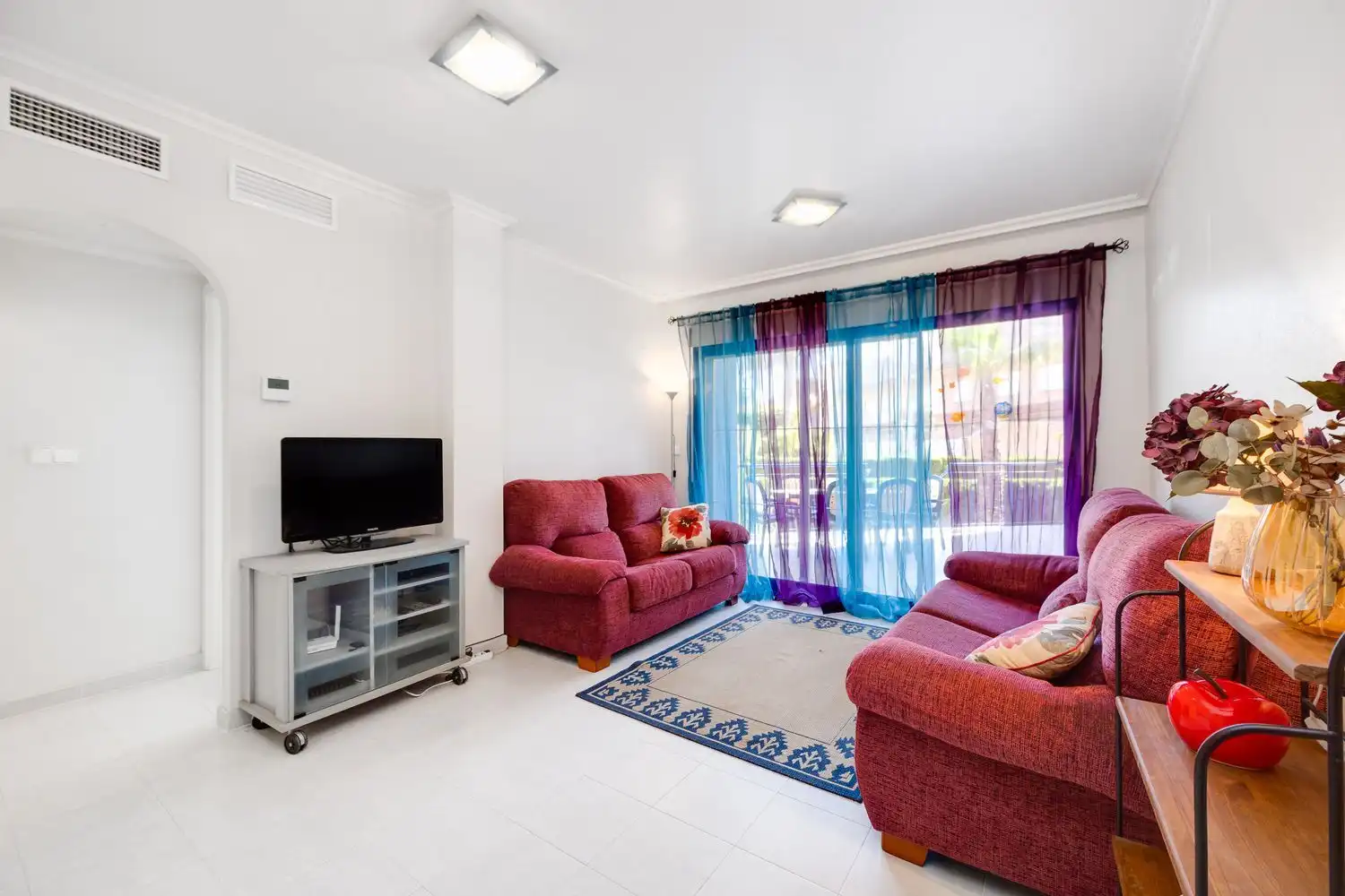 Sala de estar de Piso en venta en Orihuela con Aire acondicionado, Calefacción y Amueblado