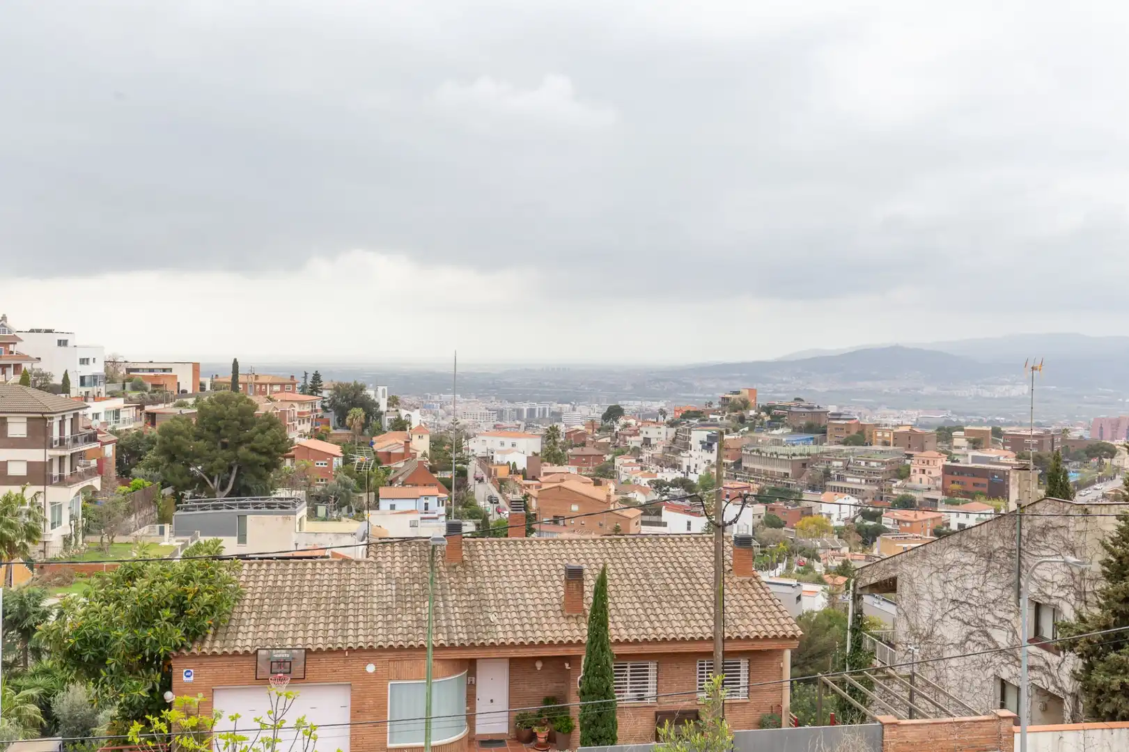 Vista exterior de Residencial en venta en Esplugues de Llobregat