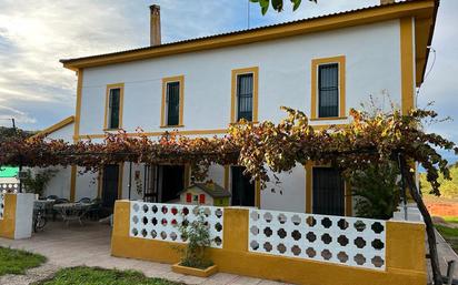 Exterior view of House or chalet for sale in Badajoz Capital  with Air Conditioner, Terrace and Storage room