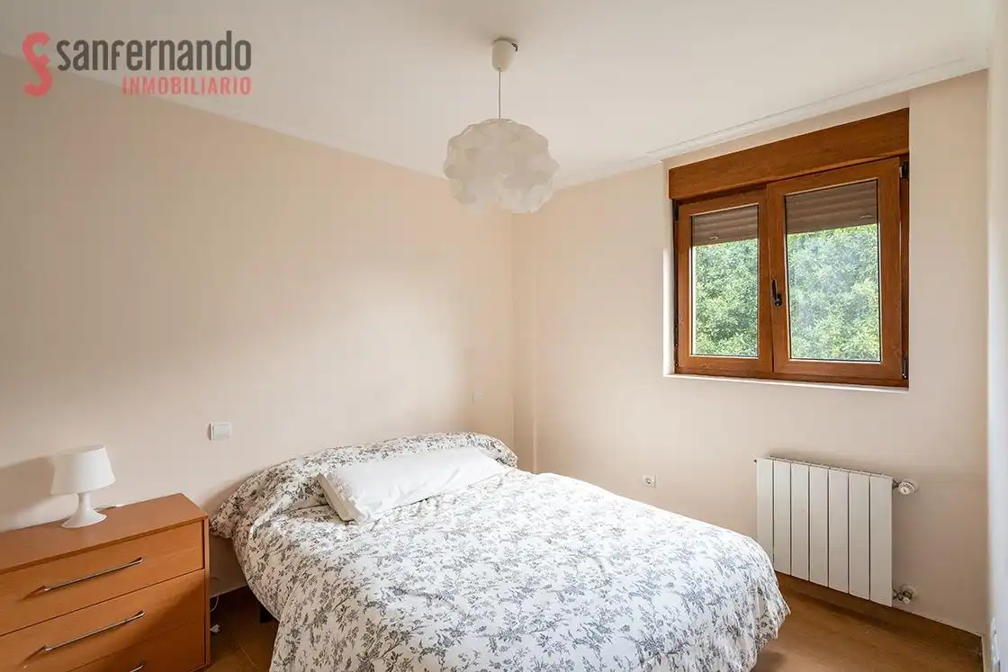 Habitación de Casa o chalet en venta en Santa Cruz de Bezana con Calefacción, Jardín privado y Balcón