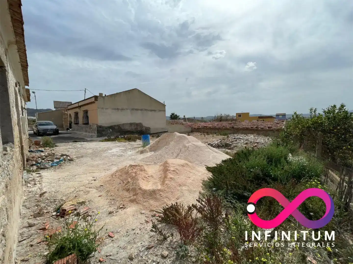 Casa o xalet en venda en Orihuela amb Jardí privat