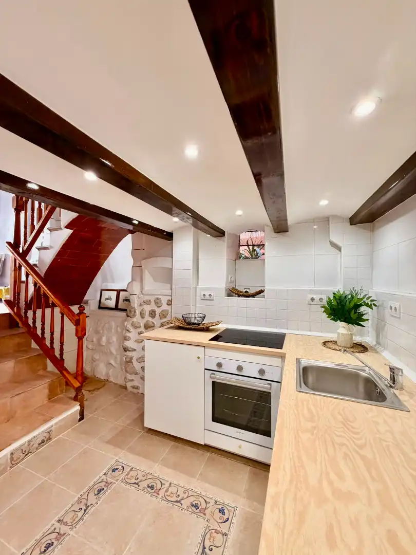 Kitchen of Detached homes for sale in Ontinyent  with Storage room, Furnished and Oven