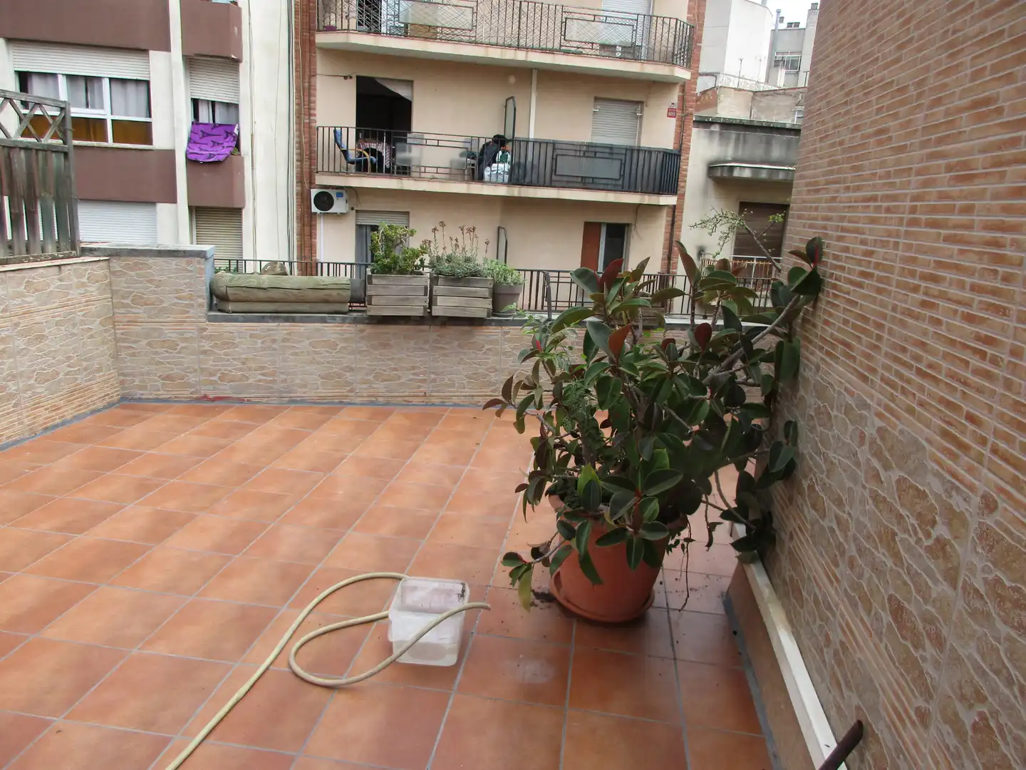 Mixed residential for sale in Carrer del Doctor Gimbernat, imagen 2