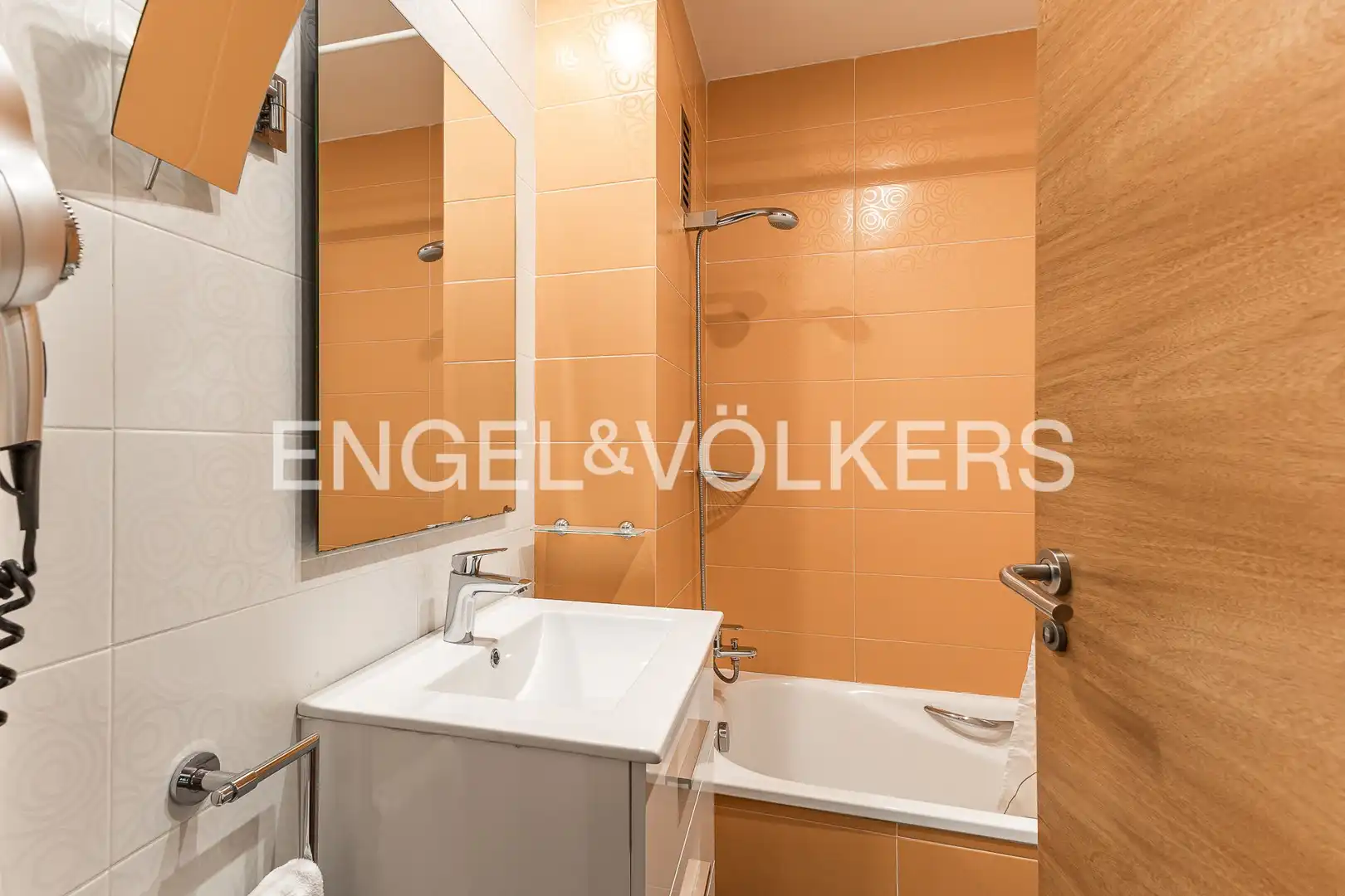 Appartamento con terrazza in vendita a Eixample, imagen 18