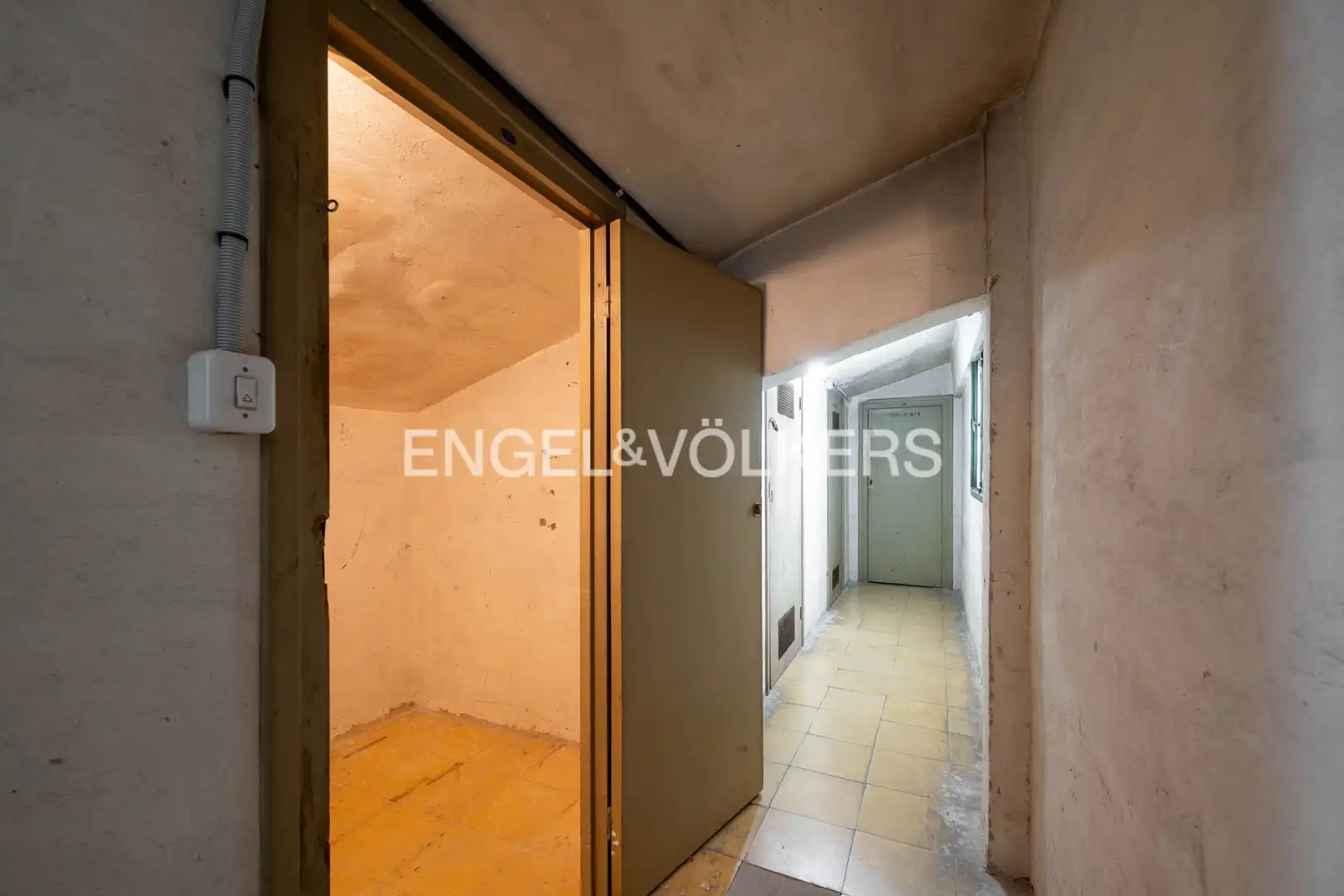 Piso en venta en Donostia - San Sebastián  con Calefacción, Parquet y Trastero