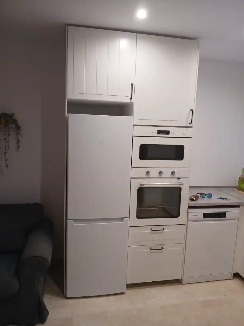 Cuina de Casa adosada de lloguer en La Línea de la Concepción amb Terrassa, Moblat i TV