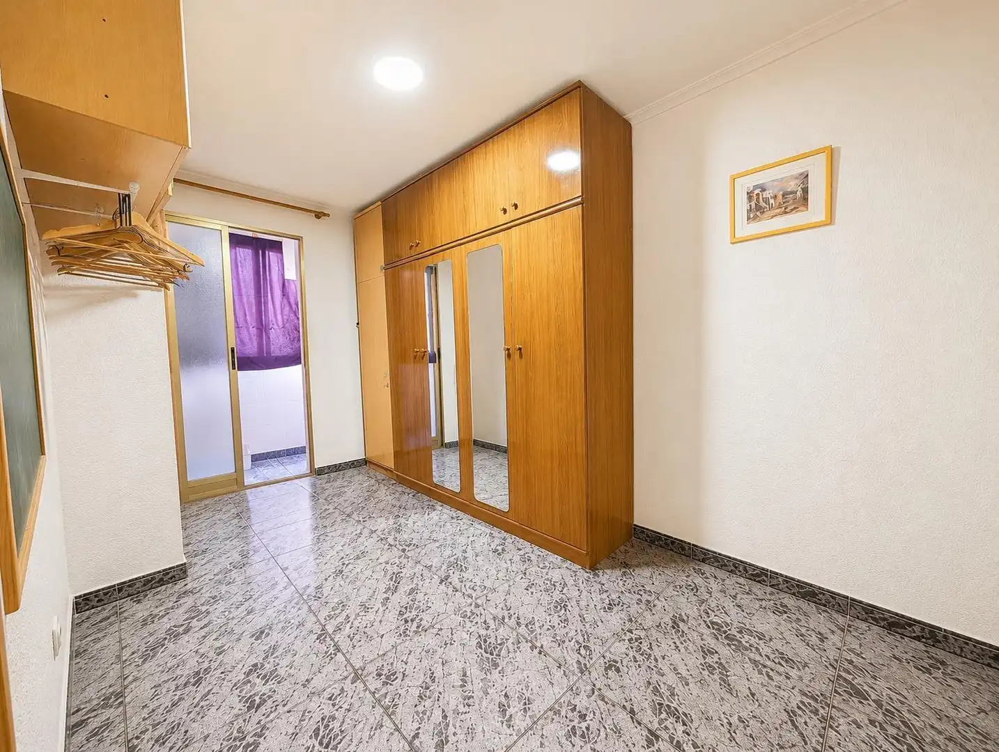 Habitación de Apartamento en venta en Elche / Elx con Aire acondicionado y Amueblado