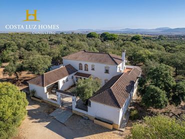 Maison rustique avec piscine à vendre à Arcos de la Frontera