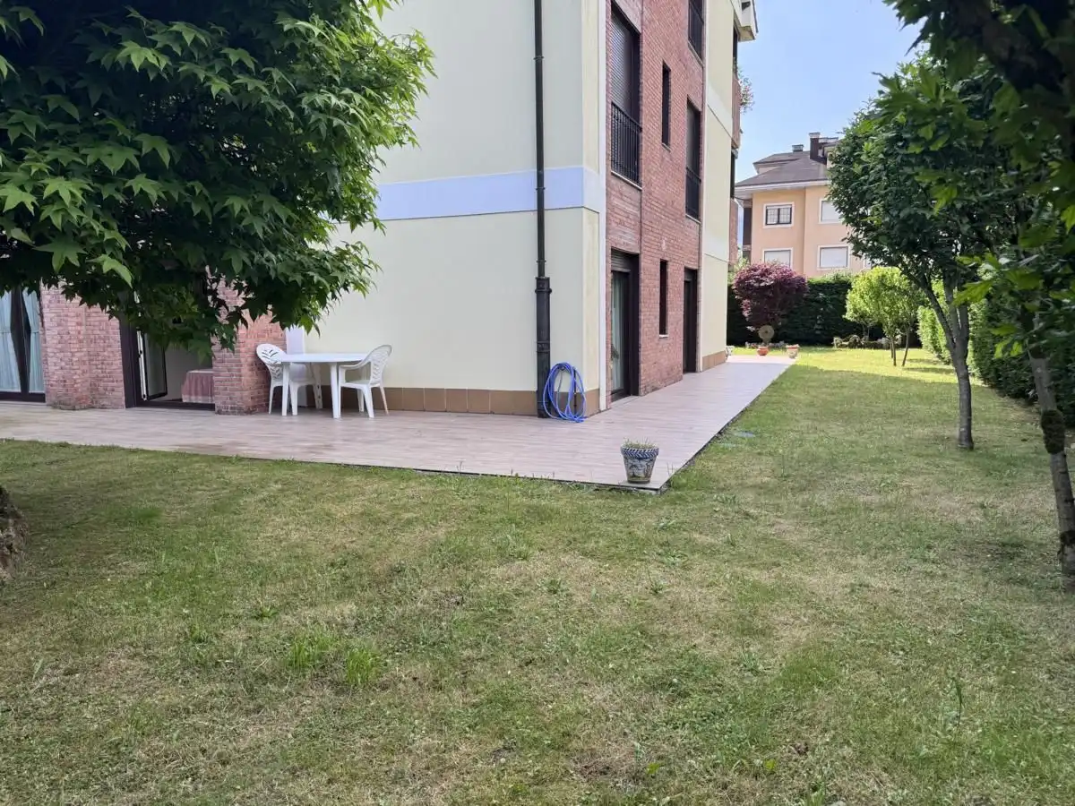 Terrasse von Wohnung zum Verkauf in Llanes mit Heizung, Privatgarten und Terrasse