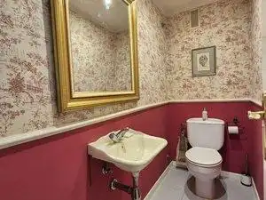 Bathroom of Houses for sale in Madrid  with Air Conditioner, Heating and Private garden
